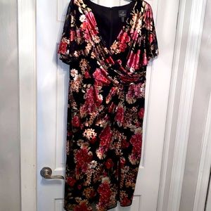 Adrianna Papell Dress